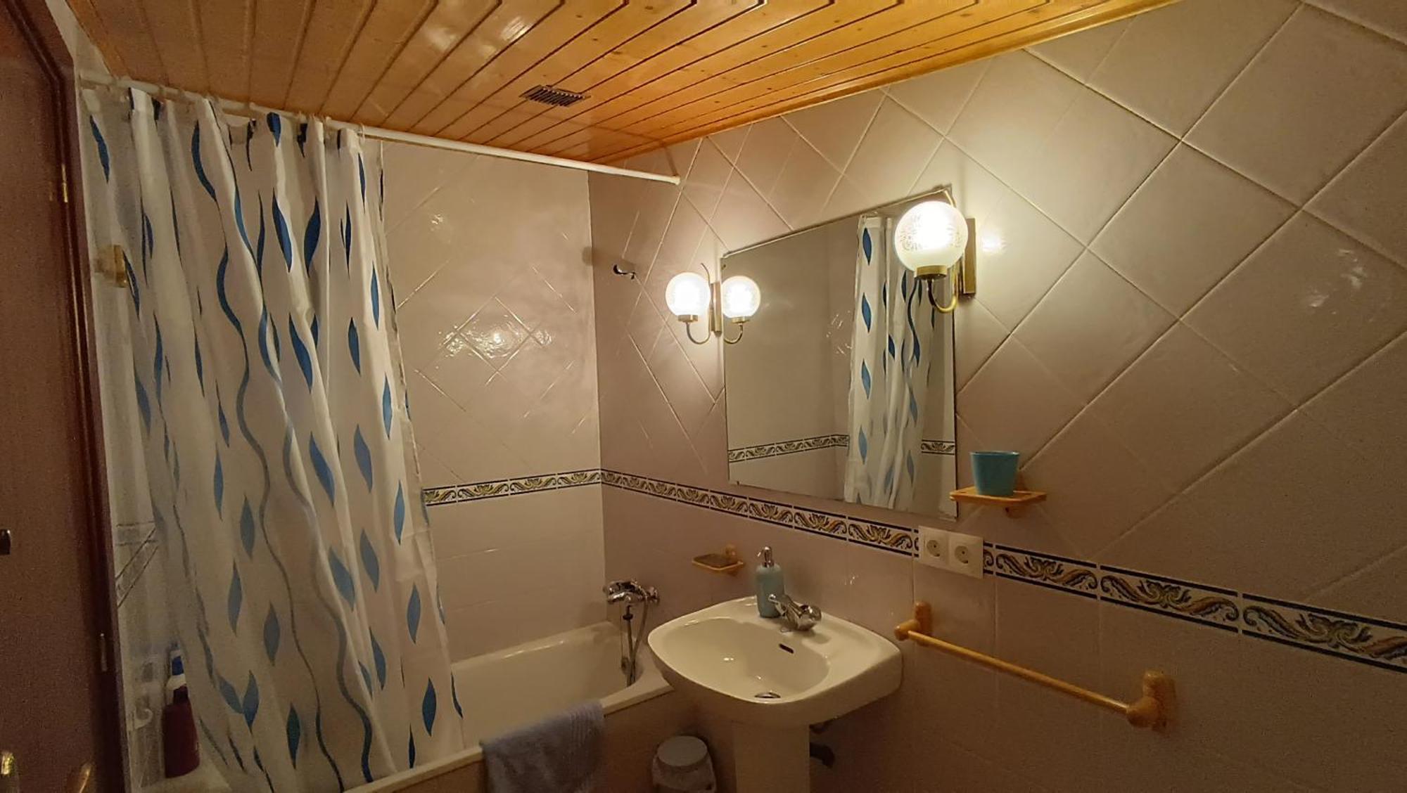 Ossó de Sió Casa Dolorsヴィラ エクステリア 写真